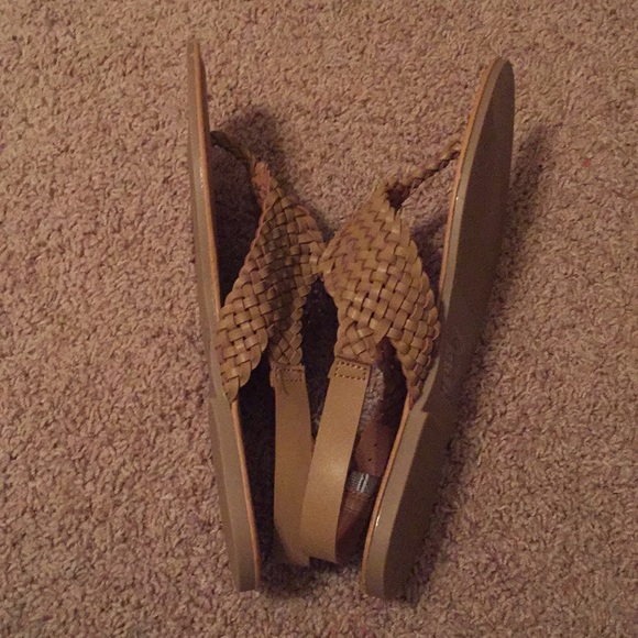 Braided Summer Sandal - Picture 5 of 6